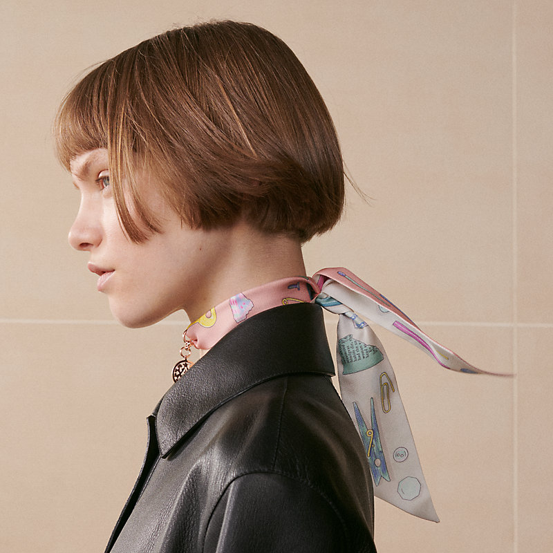 5時間限定セール　新品未使用　エルメス　ツイリー⭐︎インザポケット(2024AW) エルメス購入品♡2024SSツイリー⑤ | *｡☆ﾟ+ Nauru Blog +ﾟ☆｡*